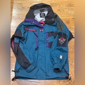 Helly Hansen. Vintage 90’s Colorblock Retro Equipe Ski Jacket. Size Small.